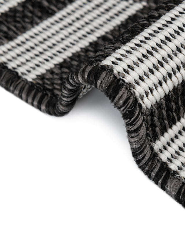 Black and White 7' 10 x 7' 10 Outdoor Modern Square Area Rug Weather Resistant for Patio, Deck, Terrace, Balcony, Porch 100% Polypropylene Modern Outside Carpet for Sale at Rug Engine