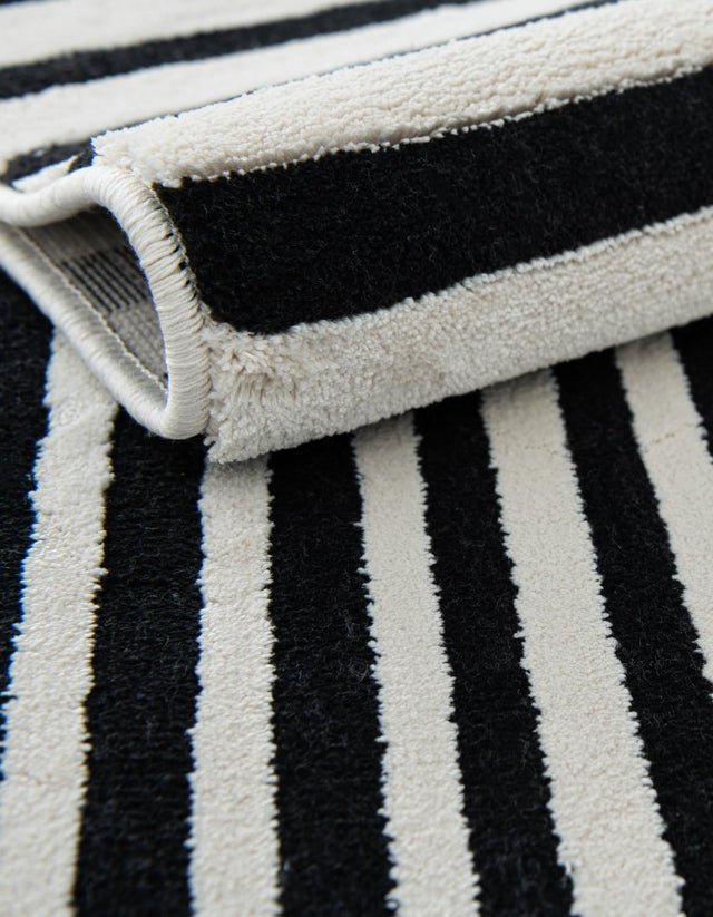 Black and White 2' 7 x 12' Milano Runner Area Rug 100% Polyester with Cotton Backing Modern Contemporary Carpet for Home Decor Interior Design for Sale at Rug Engine