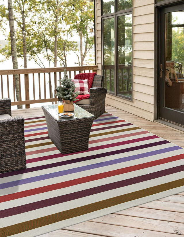 White 7' 10 x 7' 10 Outdoor Striped Square Area Rug Weather Resistant for Patio, Deck, Terrace, Balcony, Porch Geometric Pattern Waterproof Carpet for Sale at Rug Engine