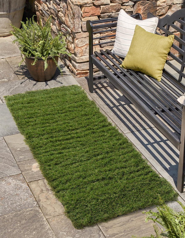 Green 2' 7 x 8' Outdoor Grass Runner Area Rug Thick Soft Touch Fluffy & Plush Shaggy Pile Weather Resistant for Patio, Deck, Terrace, Balcony, Porch