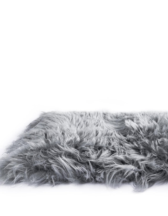 Gray 2' x 4' Sheepskin Runner Area Rug 100% Genuine Luxury Soft Touch Shaggy Plush Pile