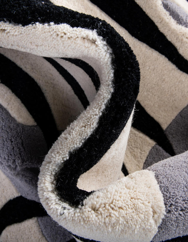 White and Black 2' 6 x 3' 1 Playtime Kids Wool Freeform Area Rug for Baby Nursery, Toddler Playroom, Bedrooms