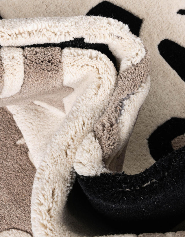 Black and Gray 4' 1 x 6' 1 Playtime Kids Wool Freeform Area Rug for Baby Nursery, Toddler Playroom, Bedrooms