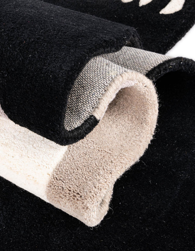 Black and Gray 4' 1 x 6' 1 Playtime Kids Wool Freeform Area Rug for Baby Nursery, Toddler Playroom, Bedrooms