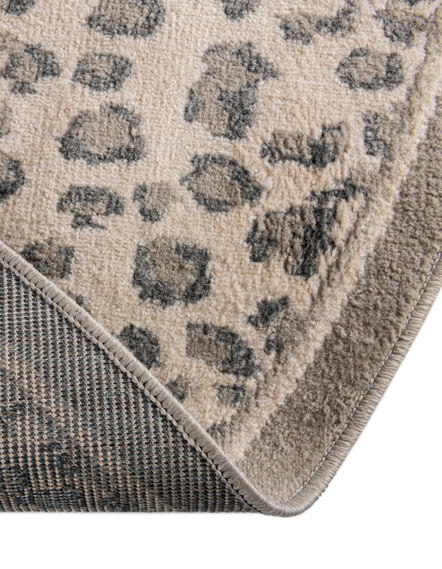 Gray 7' 10 x 7' 10 Wildlife Round Area Rug Animal Print Safari Jungle Inspired Carpet for Unique Modern Interior Design for Sale at Rug Engine