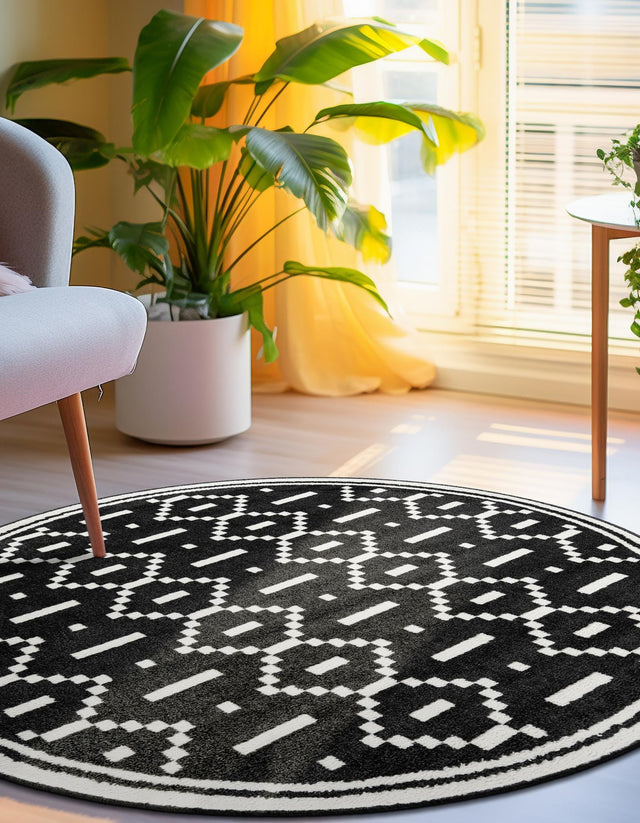 Black 4' 1 x 4' 1 Norge Round Area Rug 100% Polypropylene Easy Clean Non Shed Stain Resistant Modern Carpet for Home Interior Design for Sale at Rug Engine