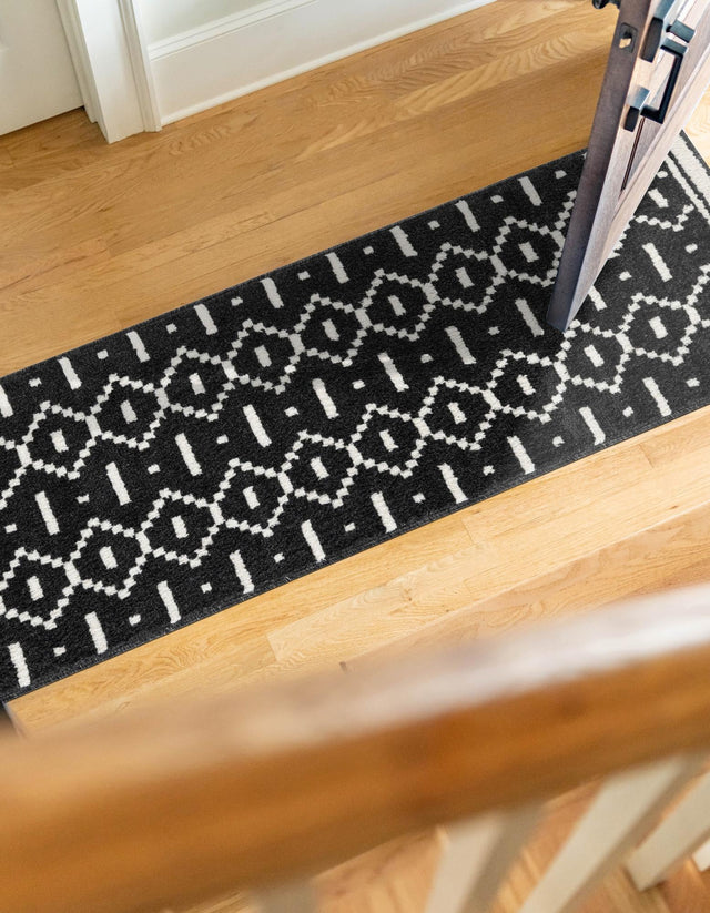 Black 2' x 8' Norge Runner Area Rug 100% Polypropylene Easy Clean Non Shed Stain Resistant Modern Carpet for Home Interior Design for Sale at Rug Engine