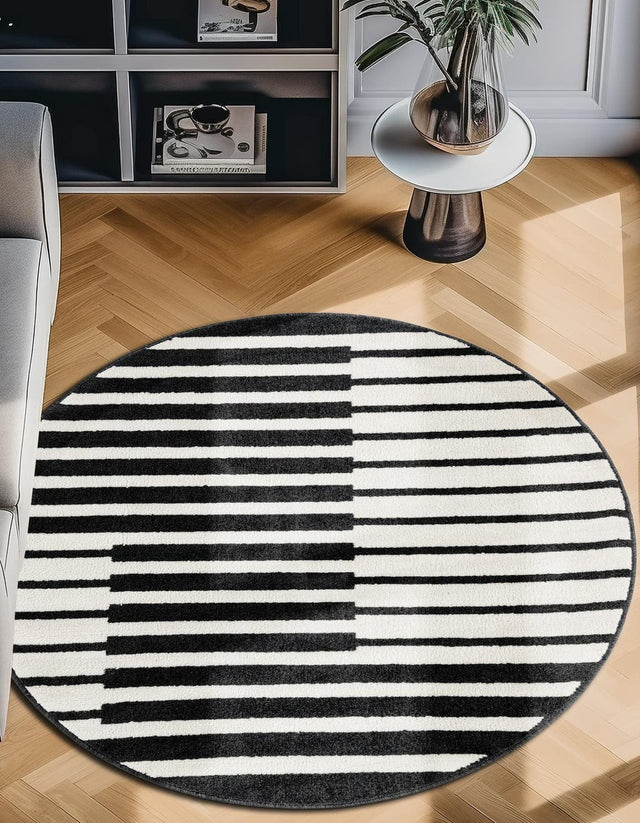 Black 5' 1 x 5' 1 Norge Round Area Rug 100% Polypropylene Easy Clean Non Shed Stain Resistant Modern Carpet for Home Interior Design for Sale at Rug Engine