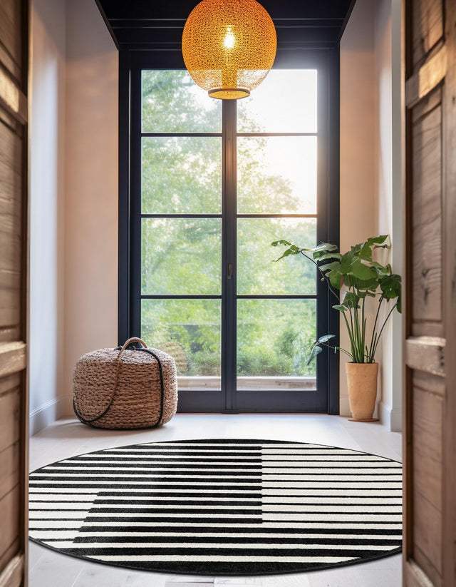 Black 4' 1 x 4' 1 Norge Round Area Rug 100% Polypropylene Easy Clean Non Shed Stain Resistant Modern Carpet for Home Interior Design for Sale at Rug Engine