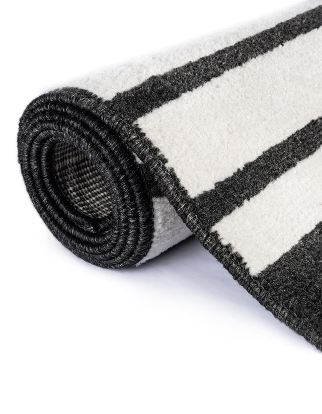 Black 2' x 6' 1 Norge Runner Area Rug 100% Polypropylene Easy Clean Non Shed Stain Resistant Modern Carpet for Home Interior Design for Sale at Rug Engine