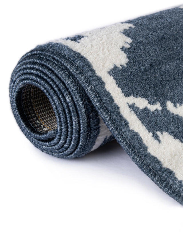 Blue 4' 1 x 4' 1 Norge Round Area Rug 100% Polypropylene Easy Clean Non Shed Stain Resistant Modern Carpet for Home Interior Design for Sale at Rug Engine