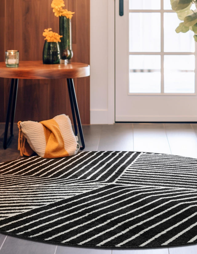 Black 4' 1 x 4' 1 Norge Round Area Rug 100% Polypropylene Easy Clean Non Shed Stain Resistant Modern Carpet for Home Interior Design for Sale at Rug Engine