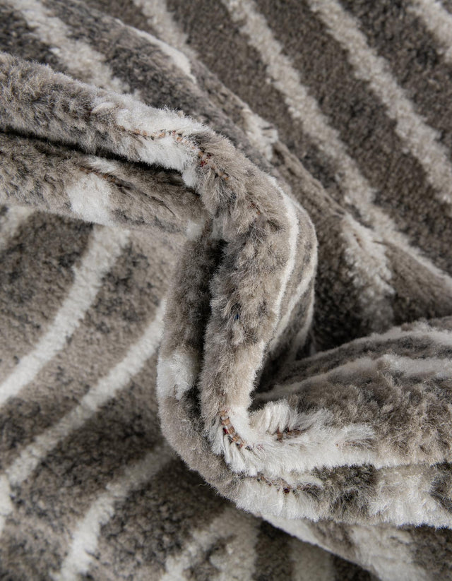 Gray 2' 7 x 10' Norge Runner Area Rug 100% Polypropylene Easy Clean Non Shed Stain Resistant Modern Carpet for Home Interior Design for Sale at Rug Engine
