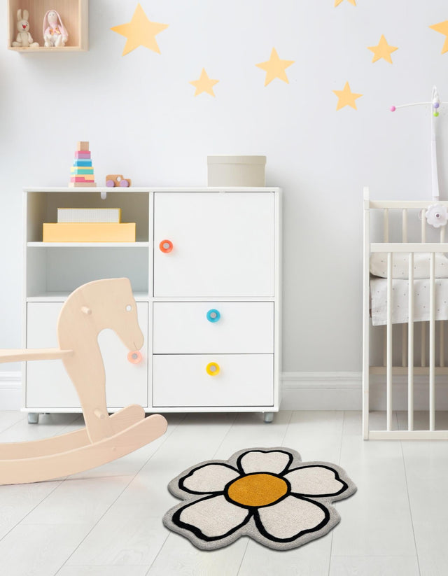 Ivory 6' 1 x 6' 1 Playtime Kids Wool Freeform Area Rug for Baby Nursery, Toddler Playroom, Bedrooms