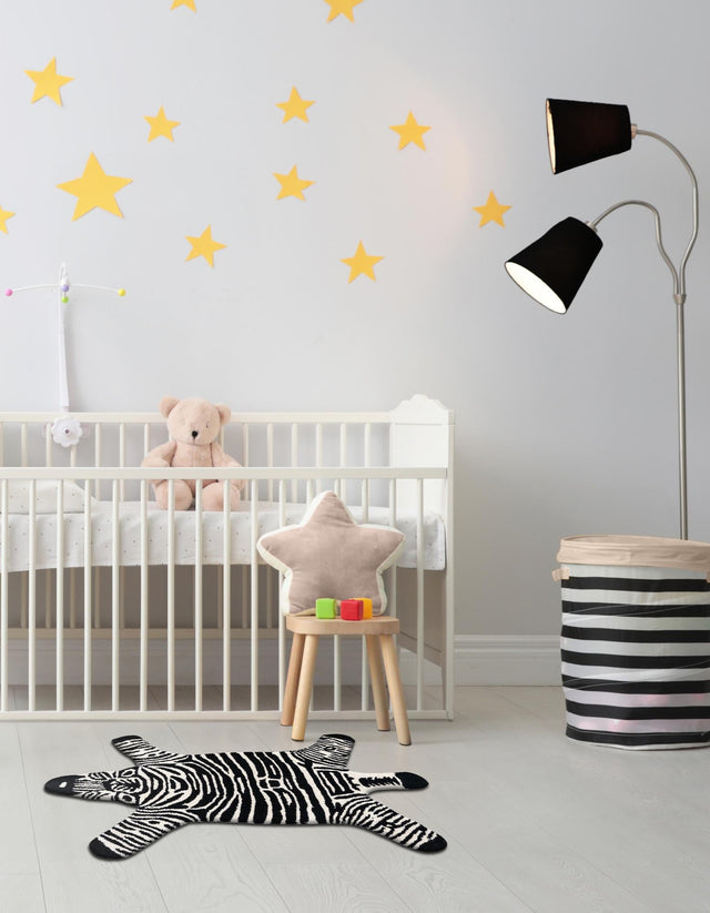 Black and White 4' 1 x 6' 1 Playtime Kids Wool Freeform Area Rug for Baby Nursery, Toddler Playroom, Bedrooms