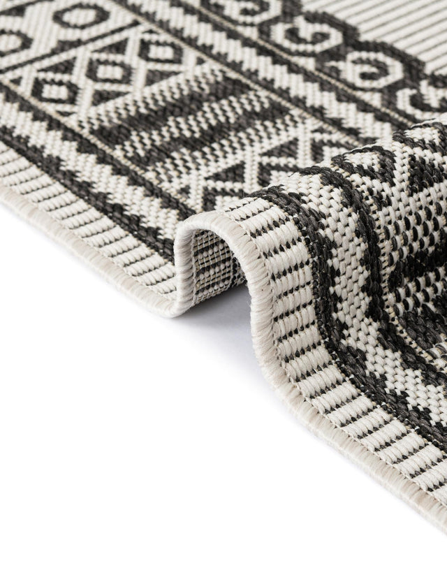 White and Black 9' x 12' Outdoor Traditional Rectangle Area Rug Weather Resistant for Patio, Deck, Terrace, Balcony, Porch Classical Design Outside Carpet for Sale at Rug Engine