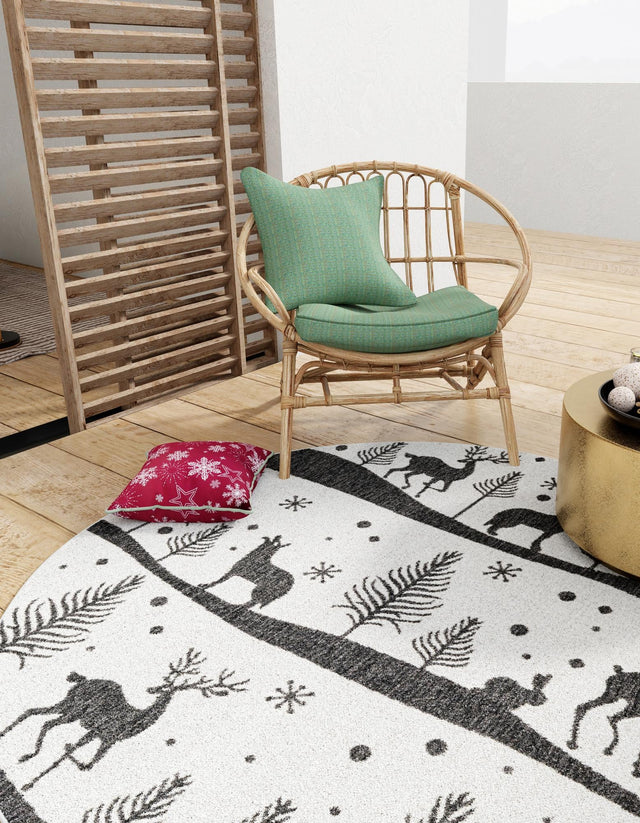 Seasonal Festive Black and White 3' 1 x 3' 1 Outdoor Holiday Round Area Rug Weather Resistant for Patio, Deck, Terrace, Balcony, Porch