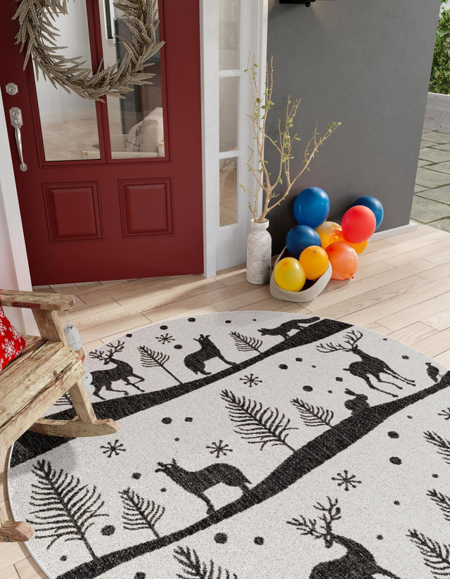 Seasonal Festive Black and White 3' 1 x 3' 1 Outdoor Holiday Round Area Rug Weather Resistant for Patio, Deck, Terrace, Balcony, Porch