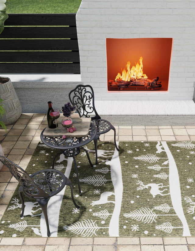 Seasonal Festive Green 9' x 12' Outdoor Holiday Rectangle Area Rug Weather Resistant for Patio, Deck, Terrace, Balcony, Porch