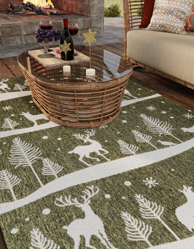 Seasonal Festive Green 7' 10 x 10' Outdoor Holiday Rectangle Area Rug Weather Resistant for Patio, Deck, Terrace, Balcony, Porch