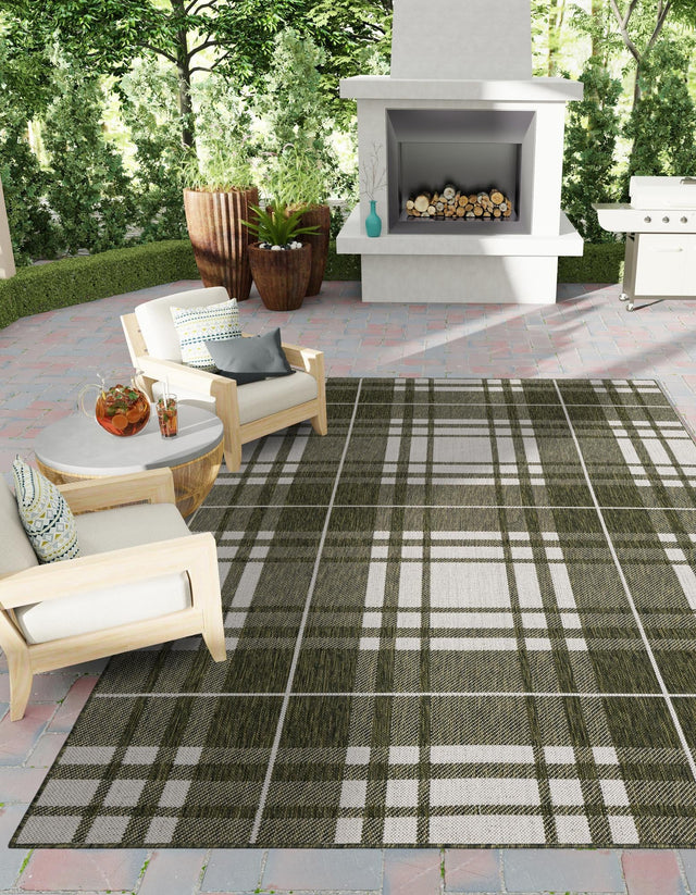 Green 5' 3 x 7' 1 Outdoor Checkered Rectangle Area Rug Weather Resistant for Patio, Deck, Terrace, Balcony, Porch 100% Polypropylene Geometric Carpet for Sale at Rug Engine