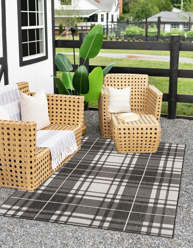 Black and White 9' x 12' Outdoor Checkered Rectangle Area Rug Weather Resistant for Patio, Deck, Terrace, Balcony, Porch 100% Polypropylene Geometric Carpet for Sale at Rug Engine