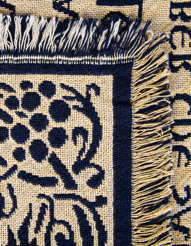 Blue and White 4' 6 x 6' Throw Blanket Rectangle Area Rug 100% Cotton Washable Cozy Soft Warm Room Decor Accent Made In USA