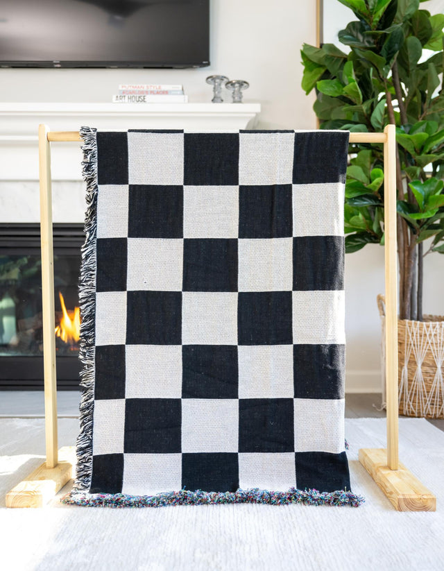 Black and White 4' 6 x 6' Throw Blanket Rectangle Area Rug 100% Cotton Washable Cozy Soft Warm Room Decor Accent Made In USA