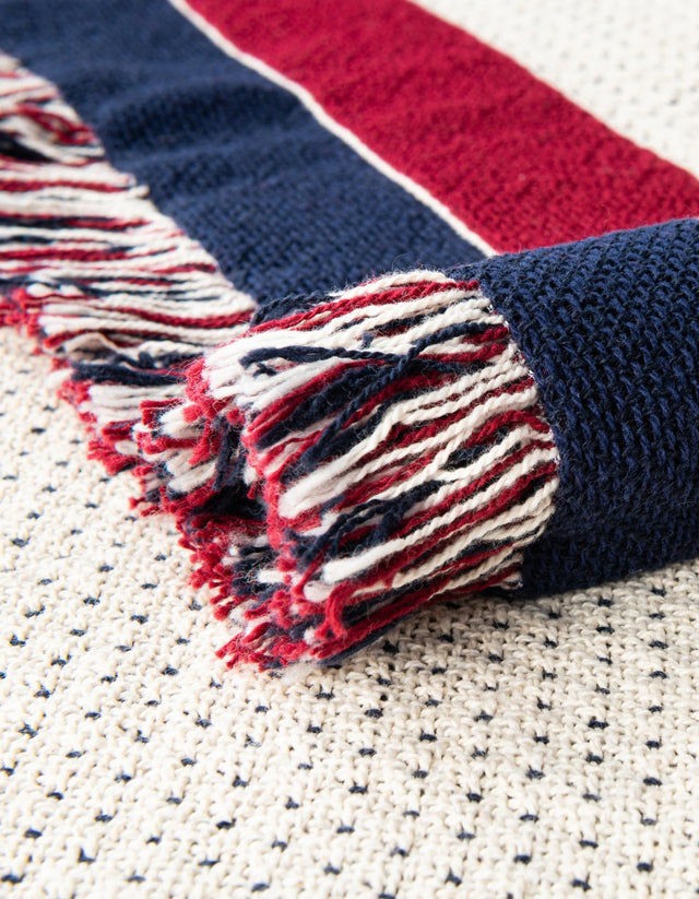 Red and Blue 4' 6 x 6' Throw Blanket Rectangle Area Rug 100% Cotton Washable Cozy Soft Warm Room Decor Accent Made In USA