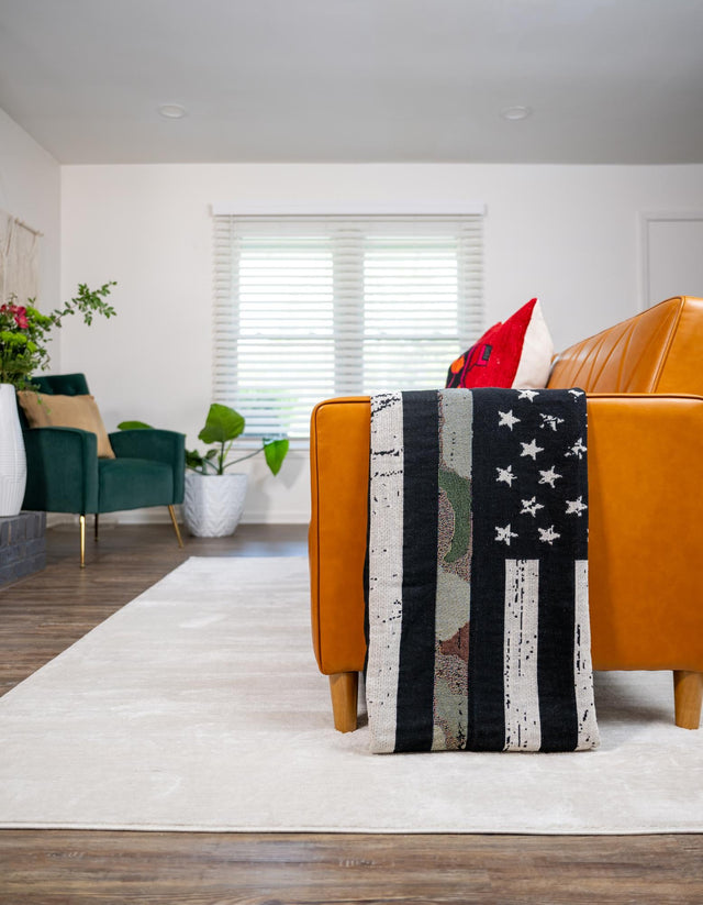 Black and White 4' 6 x 6' Throw Blanket Rectangle Area Rug 100% Cotton Washable Cozy Soft Warm Room Decor Accent Made In USA