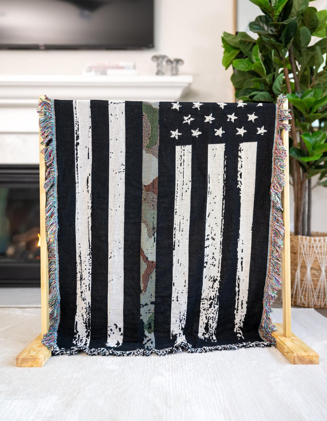 Black and White 4' 6 x 6' Throw Blanket Rectangle Area Rug 100% Cotton Washable Cozy Soft Warm Room Decor Accent Made In USA