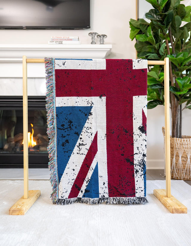 Red and Blue 4' 6 x 6' Throw Blanket Rectangle Area Rug 100% Cotton Washable Cozy Soft Warm Room Decor Accent Made In USA