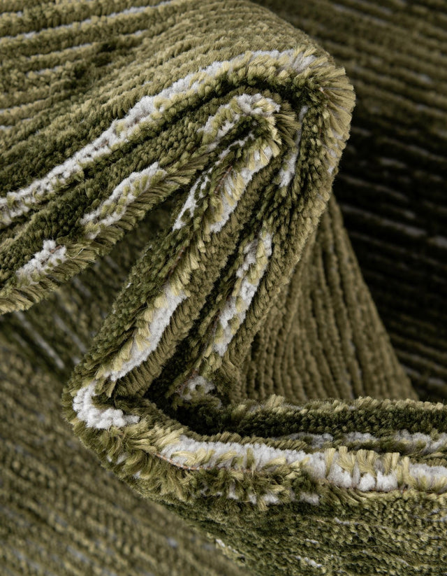 Green 5' 3 x 5' 3 Finsbury Round Area Rug 60% Polypropylene & 40% Polyester Contemporary Carpet for Living Rooms, Dining, Offices for Sale at Rug Engine