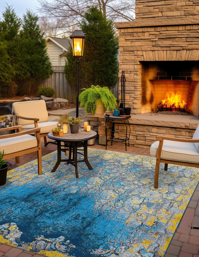 Gradient Blue 7' 10 x 7' 10 Outdoor Modern Square Area Rug Weather Resistant for Patio, Deck, Terrace, Balcony, Porch 100% Polypropylene Modern Outside Carpet for Sale at Rug Engine