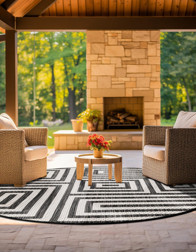 Black and White 6' 1 x 6' 1 Outdoor Modern Round Area Rug Weather Resistant for Patio, Deck, Terrace, Balcony, Porch 100% Polypropylene Modern Outside Carpet for Sale at Rug Engine