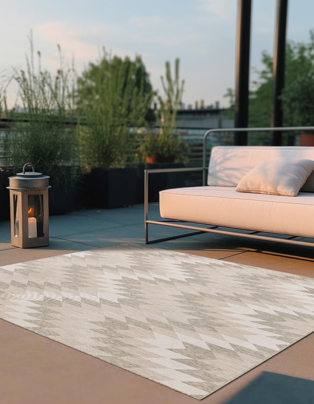 Gray 7' 10 x 7' 10 Outdoor Modern Square Area Rug Weather Resistant for Patio, Deck, Terrace, Balcony, Porch 100% Polypropylene Modern Outside Carpet for Sale at Rug Engine