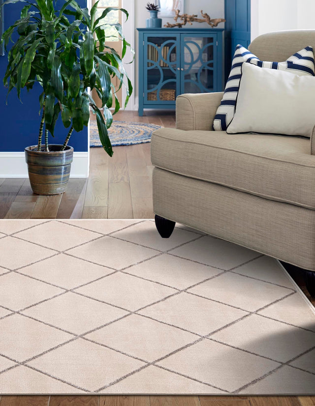 White and Silver 2' x 3' 1 Vogue Geo Rectangle Area Rug Geometric Glam Style Shiny Accents Carpet Mat for Unique Interior Design & Home Decor for Sale at Rug Engine