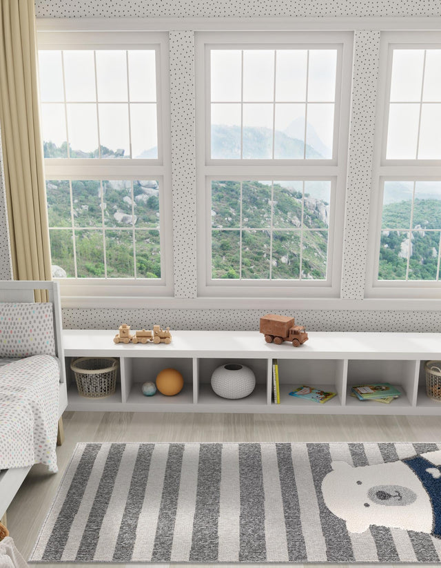 Gray 2' 7 x 8' Whimsy Kids Runner Area Rug for Baby Nursery, Toddler Playroom, Bedrooms