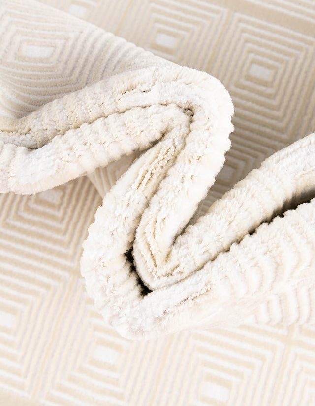 Ivory White 5' 3 x 8' Aakaar Rectangle Area Rug 85% Polypropylene & 15% Chenille Living Room Bedroom Carpet for Sale at Rug Engine