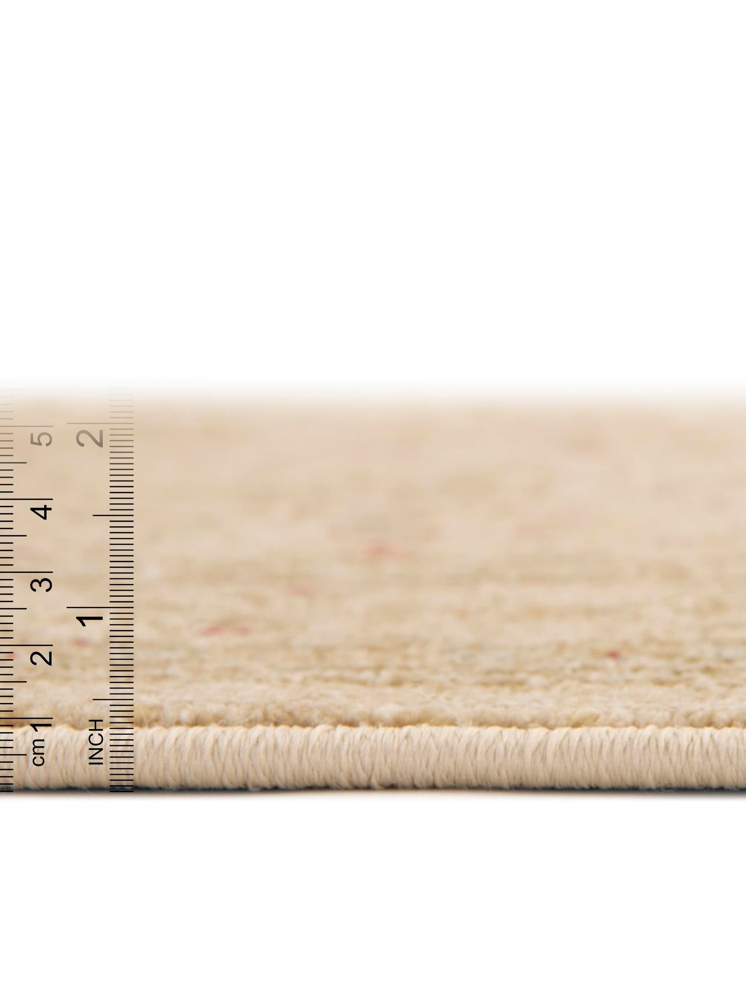 Cream 8' x 8' Edinburgh Round Area Rug 100% Polypropylene Easy Clean With Cotton Backing Traditional Classic Design Carpet for Living, Dining Room, Office for Sale at Rug Engine