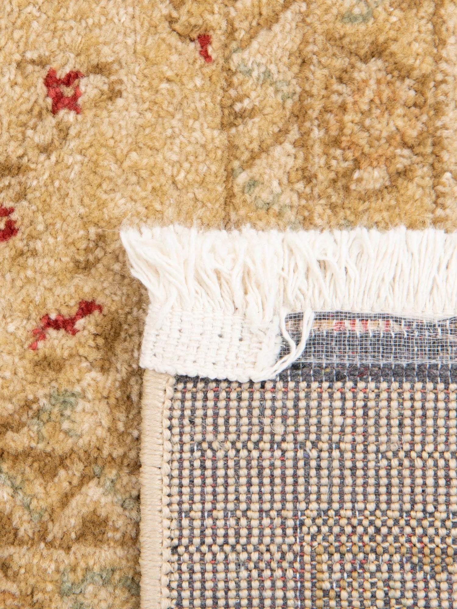 Cream 3' 3 x 5' 3 Edinburgh Rectangle Area Rug 100% Polypropylene Easy Clean With Cotton Backing Traditional Classic Design Carpet for Living, Dining Room, Office for Sale at Rug Engine