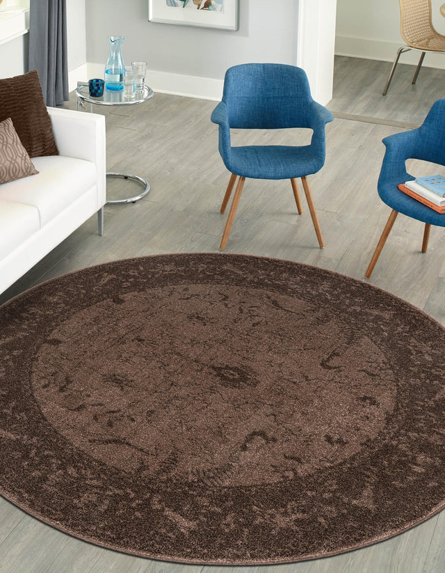 Brown 7' 10 x 7' 10 La Jolla Round Area Rug 100% Polypropylene Traditional Pattern Easy Clean Carpet for Living, Dining, Bedroom, Office for Sale at Rug Engine