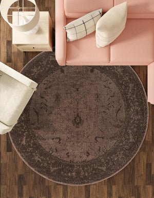 Brown 7' 10 x 7' 10 La Jolla Round Area Rug 100% Polypropylene Traditional Pattern Easy Clean Carpet for Living, Dining, Bedroom, Office for Sale at Rug Engine