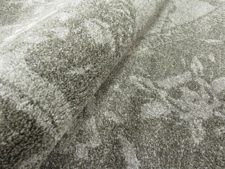 Light Gray 7' 10 x 7' 10 La Jolla Round Area Rug 100% Polypropylene Traditional Pattern Easy Clean Carpet for Living, Dining, Bedroom, Office for Sale at Rug Engine