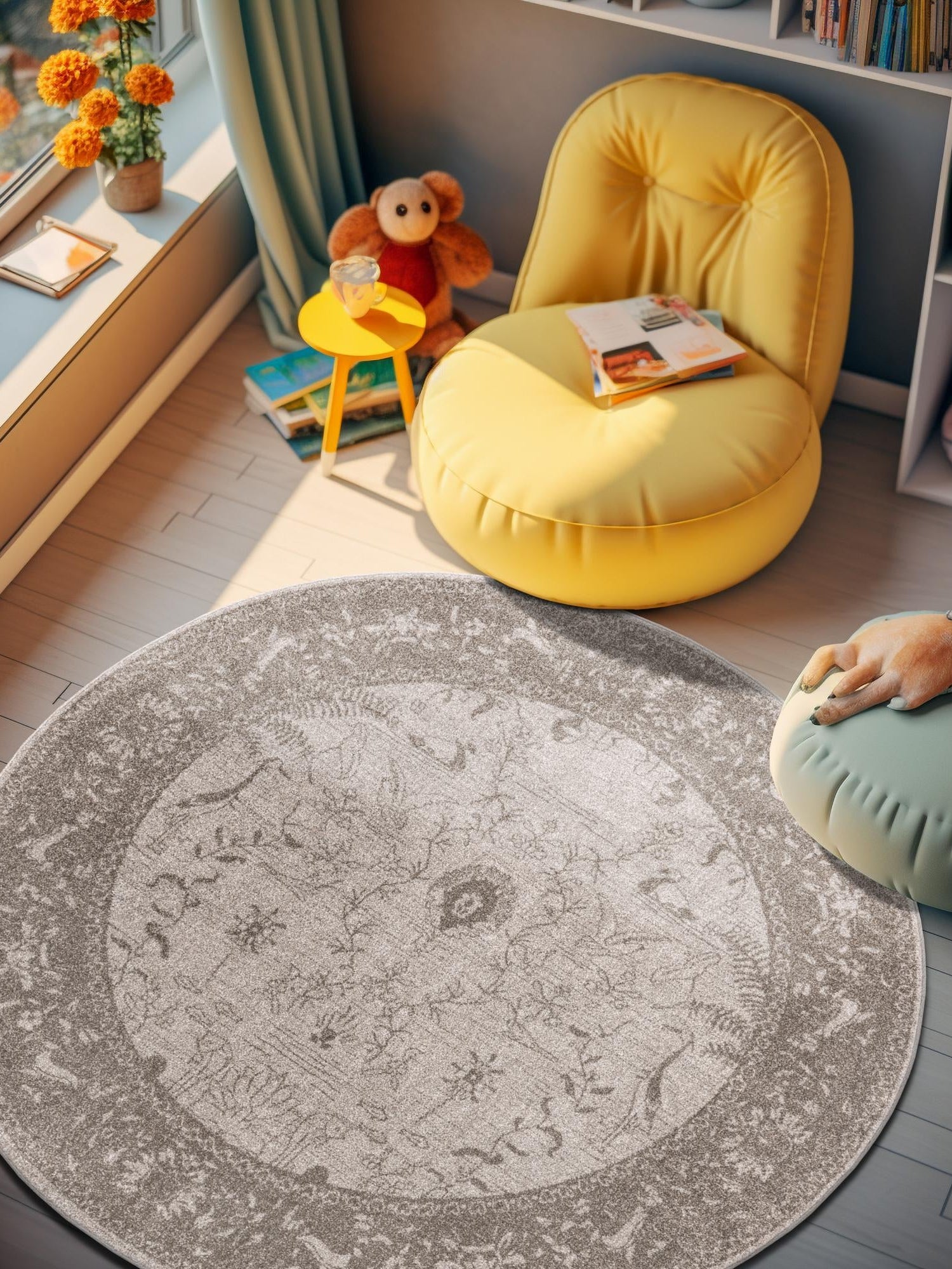 Light Gray 6' 1 x 6' 1 La Jolla Round Area Rug 100% Polypropylene Traditional Pattern Easy Clean Carpet for Living, Dining, Bedroom, Office for Sale at Rug Engine