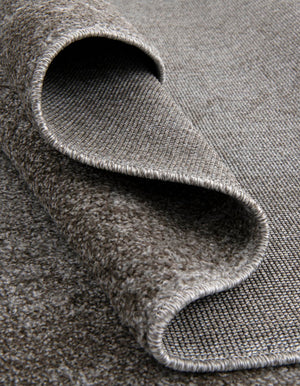 Light Gray 7' 10 x 7' 10 La Jolla Round Area Rug 100% Polypropylene Traditional Pattern Easy Clean Carpet for Living, Dining, Bedroom, Office for Sale at Rug Engine