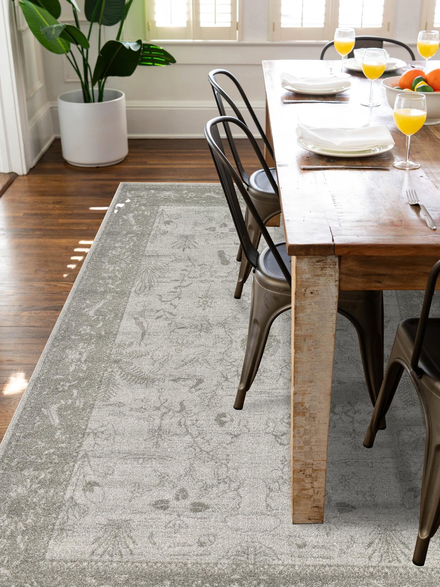 Light Gray 7' 1 x 10' La Jolla Rectangle Area Rug 100% Polypropylene Traditional Pattern Easy Clean Carpet for Living, Dining, Bedroom, Office for Sale at Rug Engine