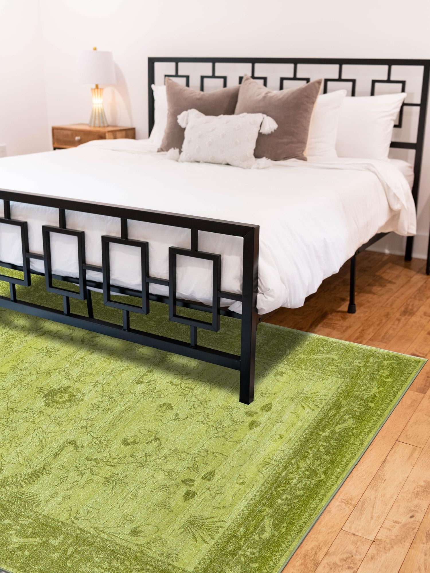 Light Green 7' 1 x 10' La Jolla Rectangle Area Rug 100% Polypropylene Traditional Pattern Easy Clean Carpet for Living, Dining, Bedroom, Office for Sale at Rug Engine