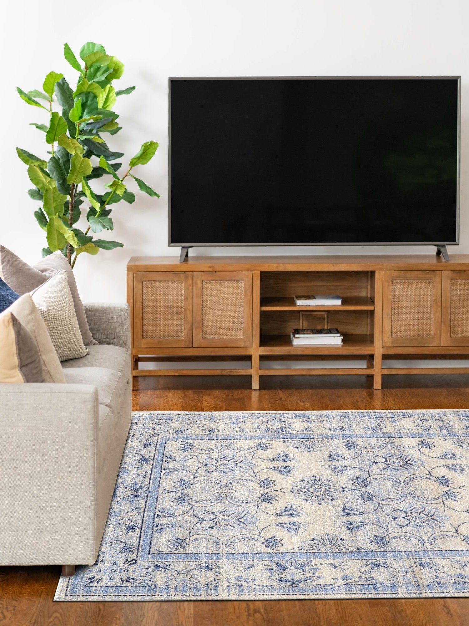 Ivory Blue 3' 1 x 5' 3 La Jolla Rectangle Area Rug 100% Polypropylene Traditional Pattern Easy Clean Carpet for Living, Dining, Bedroom, Office for Sale at Rug Engine