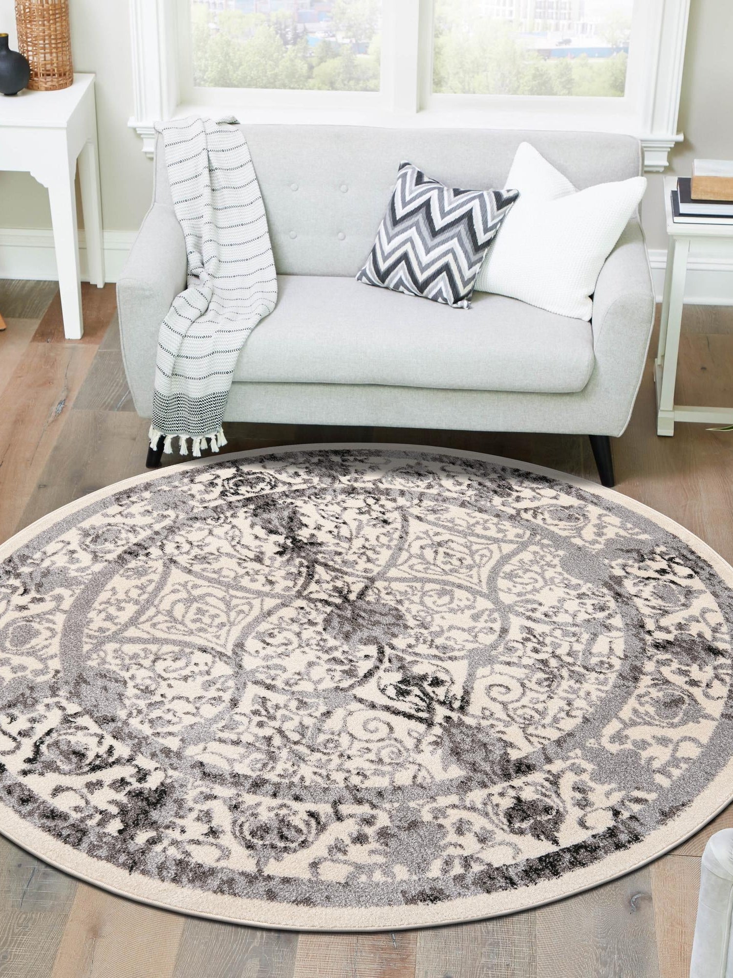 Ivory and Gray 6' 1 x 6' 1 La Jolla Round Area Rug 100% Polypropylene Traditional Pattern Easy Clean Carpet for Living, Dining, Bedroom, Office for Sale at Rug Engine